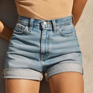 BDG Mom high rise shorts
